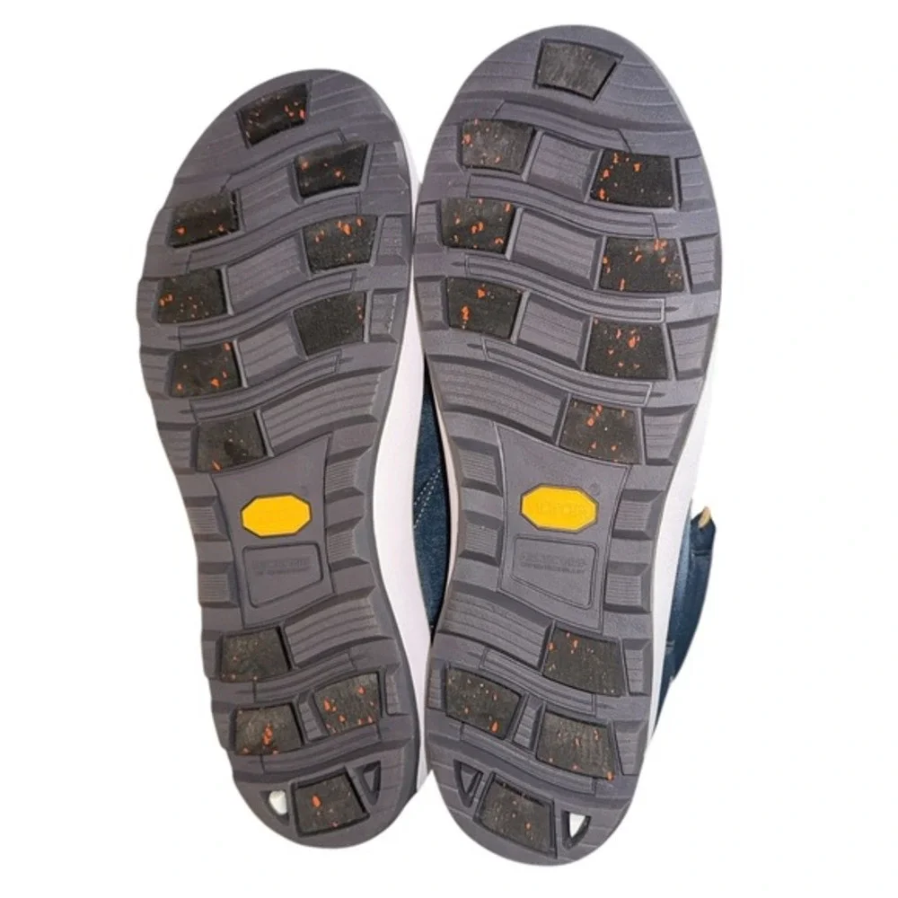 NEW Kamik Spencern Mens 9 Winter Boots -30C Blue Waterproof Insulated Vibram‎